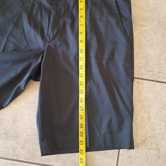 Nike Black golf short‎ size 34 - Picture 6 of 6